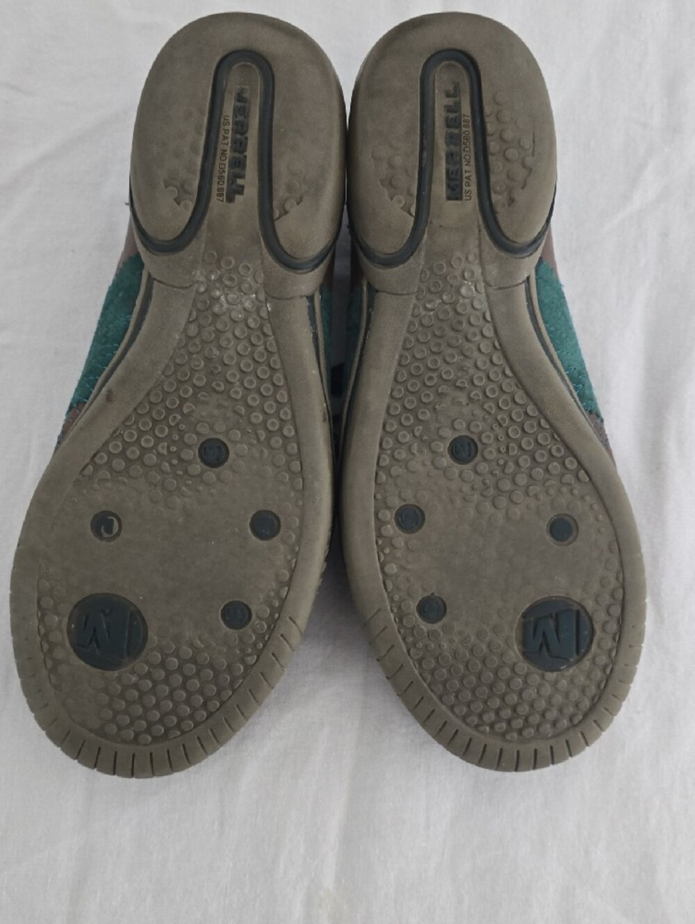 Merrell Women's Brown and Teal Low-Top Lace-Up Sneakers - Picture 9 of 12